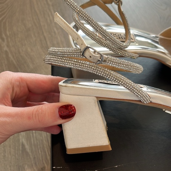 Badgley Mishka Infinity Bridal Shoe Block Heel Size 8.5 - Picture 4 of 16